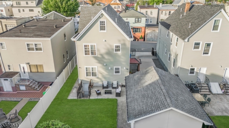 124 DEVON TERRACE