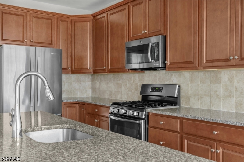 11 CORTLAND PLACE 11