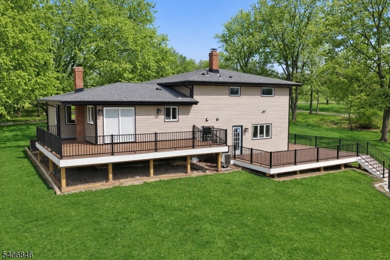 16 SCHAAF ROAD