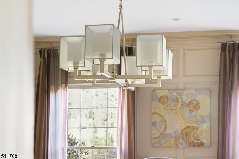 31 Forest Drive, Short Hills