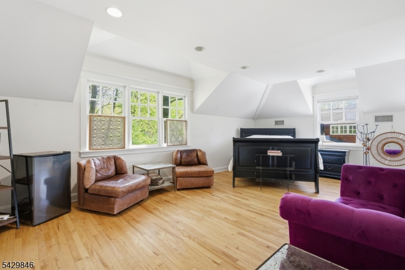 12 COLD SPRINGS ROAD