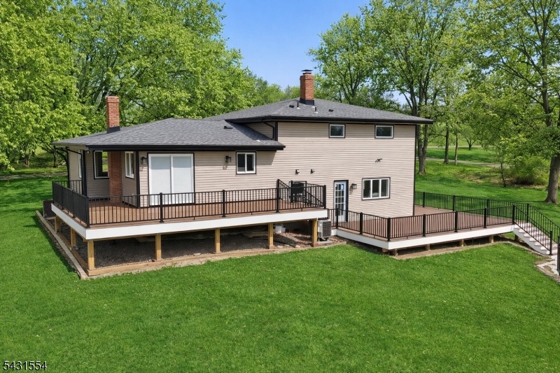 16 SCHAAF ROAD