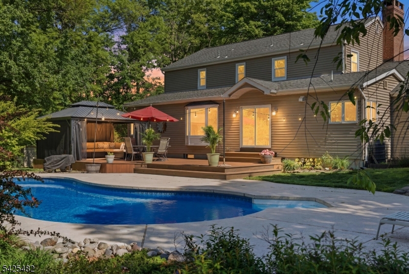 11 BARBARA DRIVE