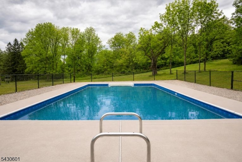 163 COUNTY ROAD 645