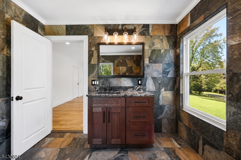 163 COUNTY ROAD 645