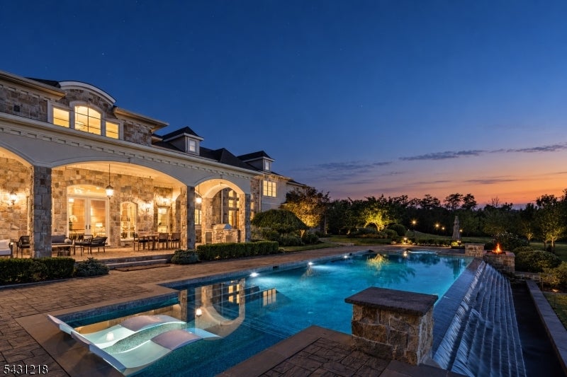 1315 CANAL ROAD