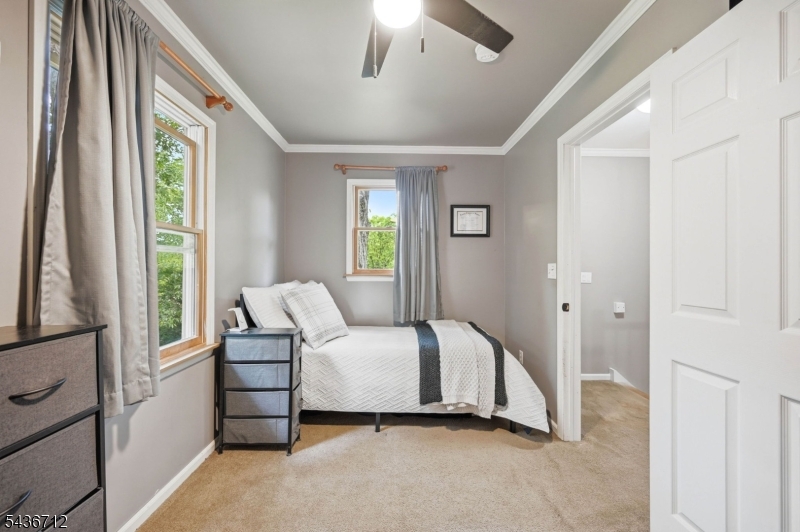 13 HIGHVIEW TRAIL