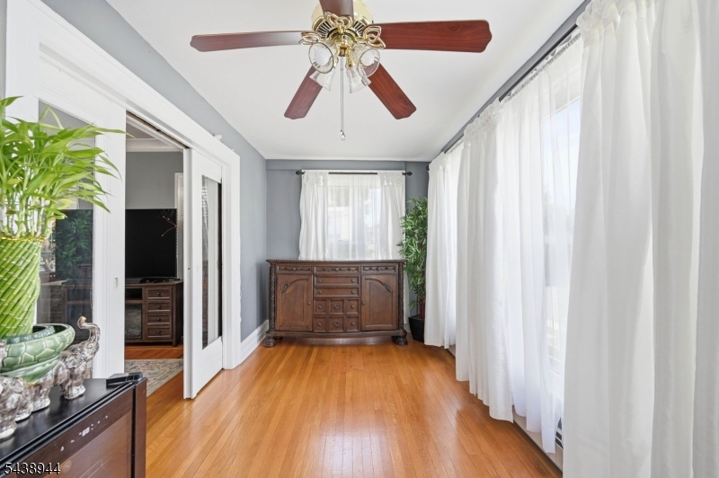 21 N 13Th St