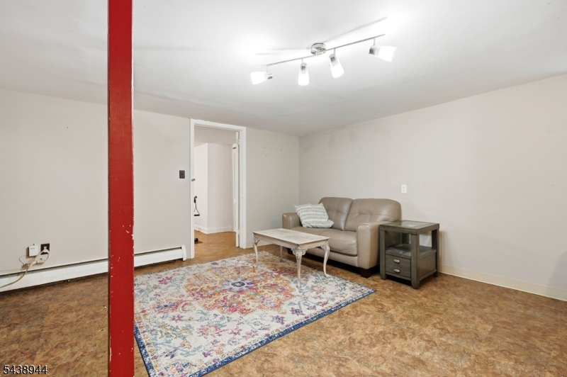 21 N 13Th St