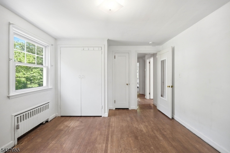 212 Grove Ave