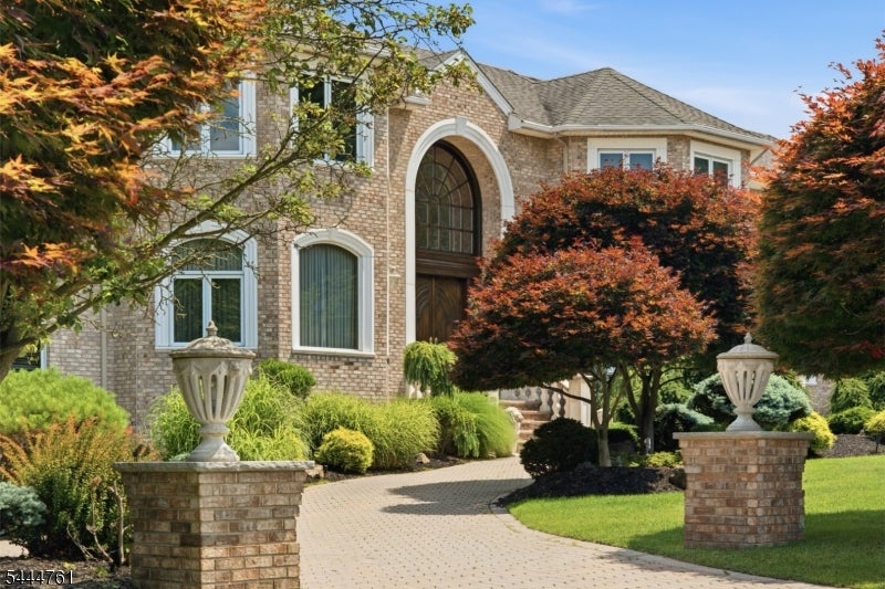 1 WIMBLEDON COURT