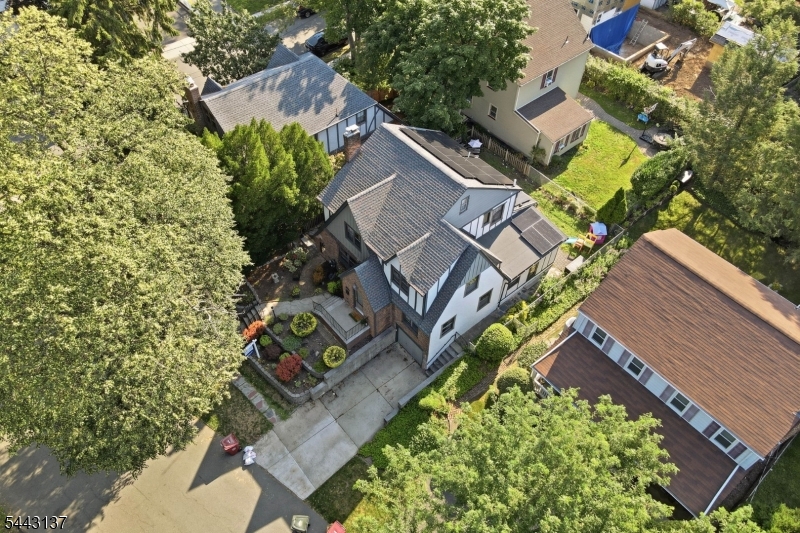 23 PARK DRIVE