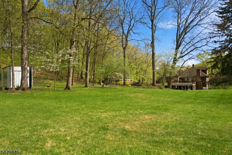 12 COLD SPRINGS ROAD