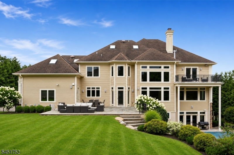 14 MICHELE LANE