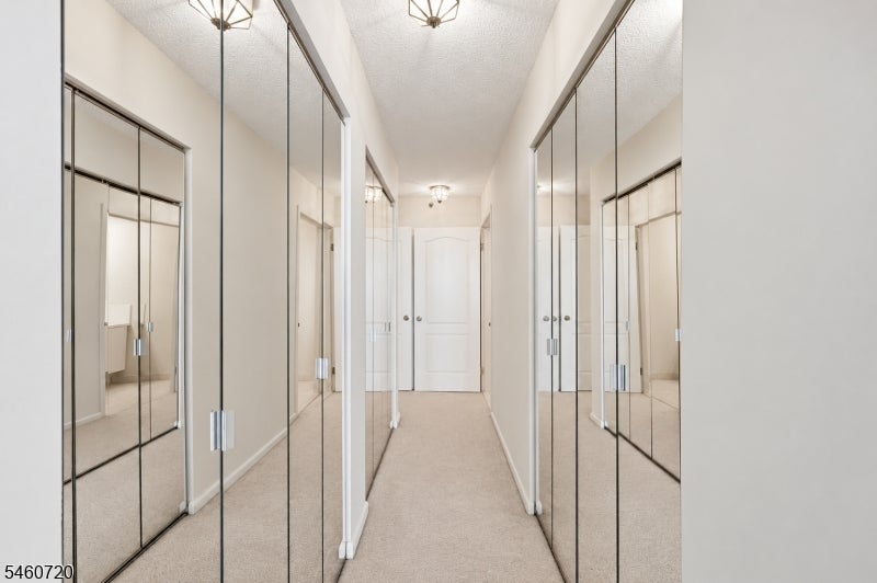 10 SMITH MANOR BLVD 607