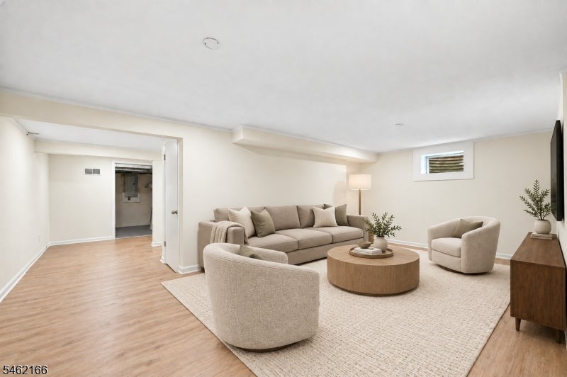 131 WOODLAND ROAD