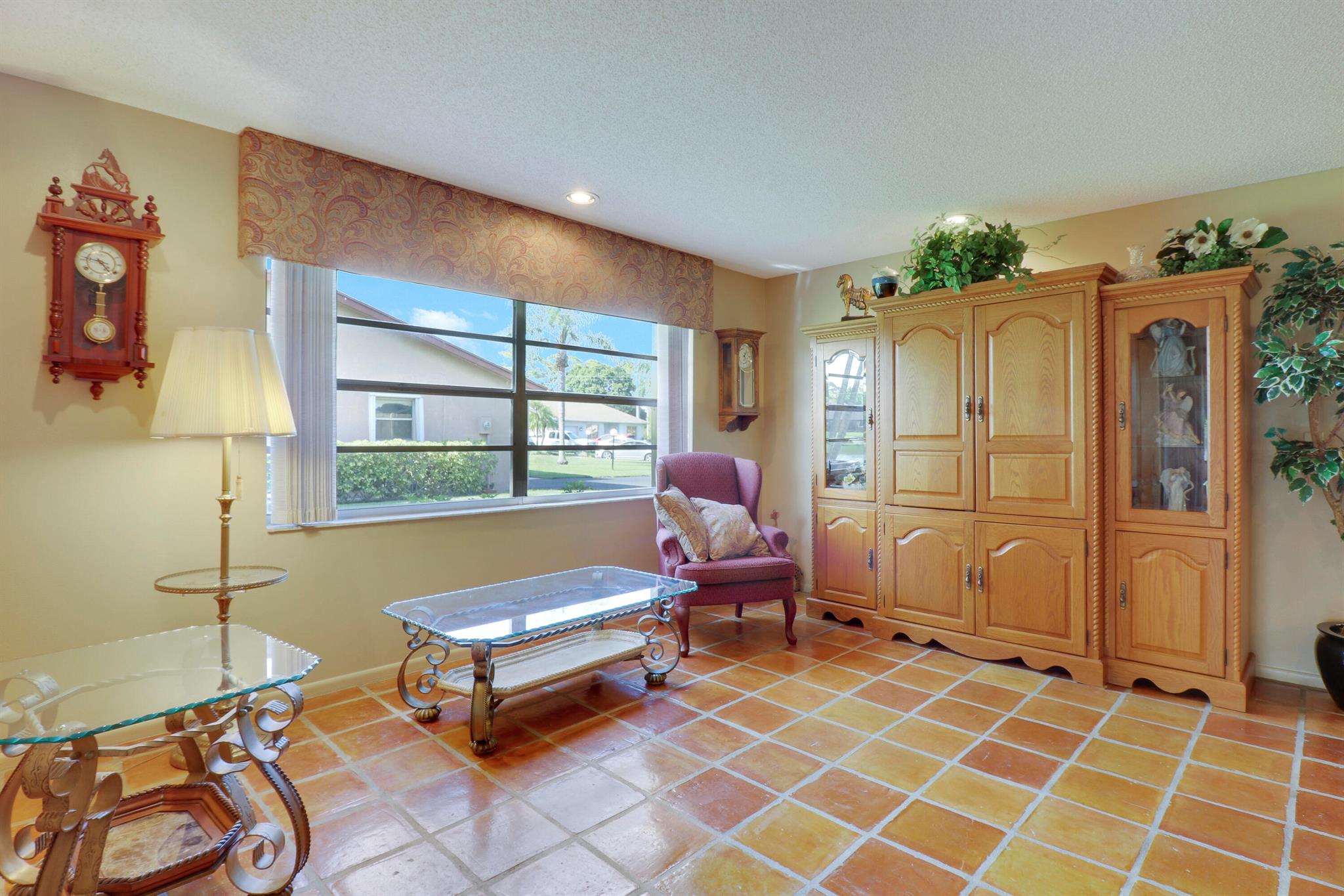 4707 Rainbow Drive