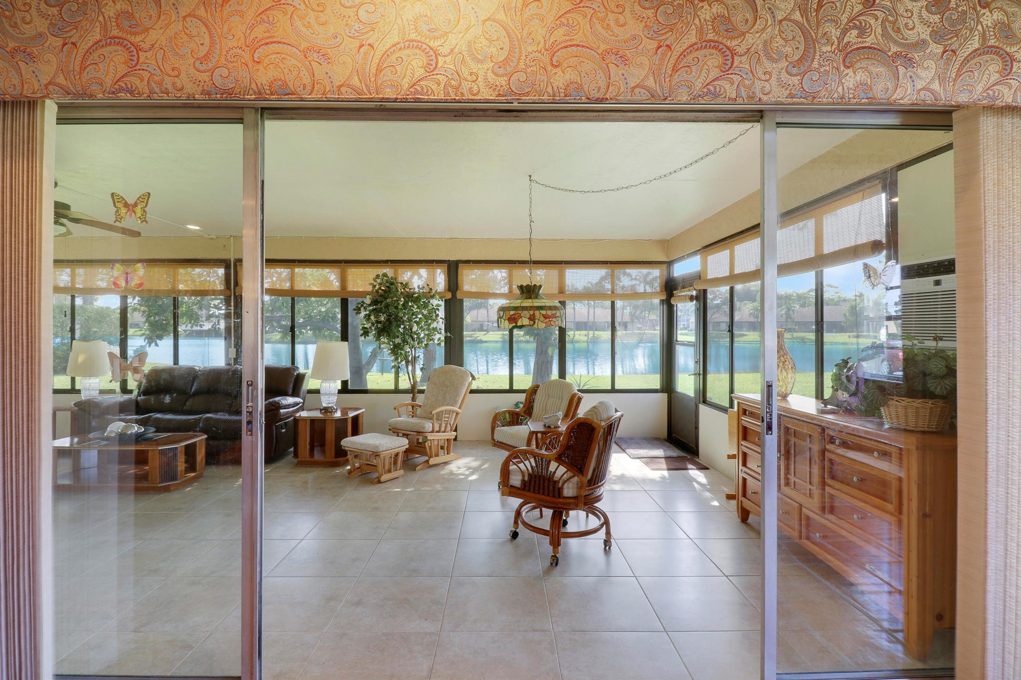 4707 Rainbow Drive