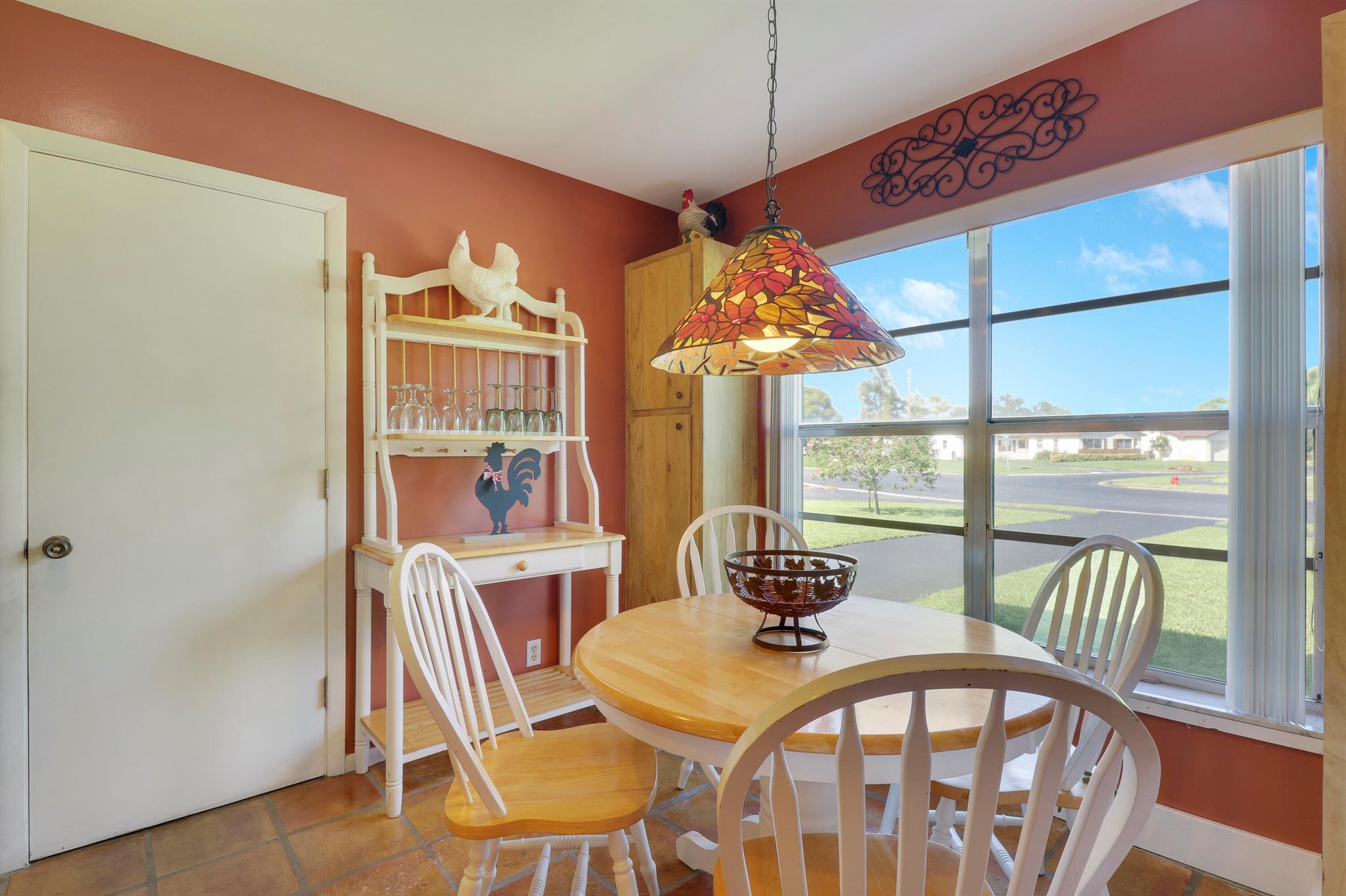 4707 Rainbow Drive