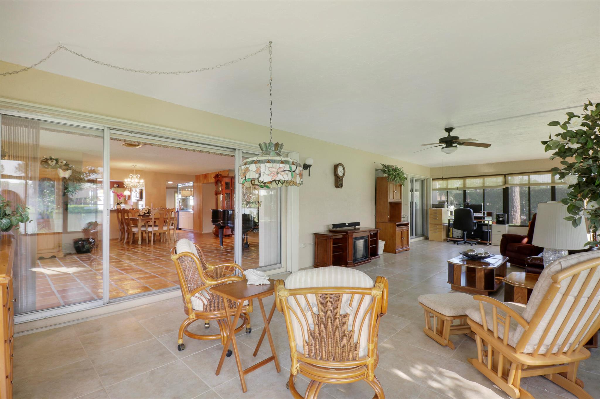 4707 Rainbow Drive