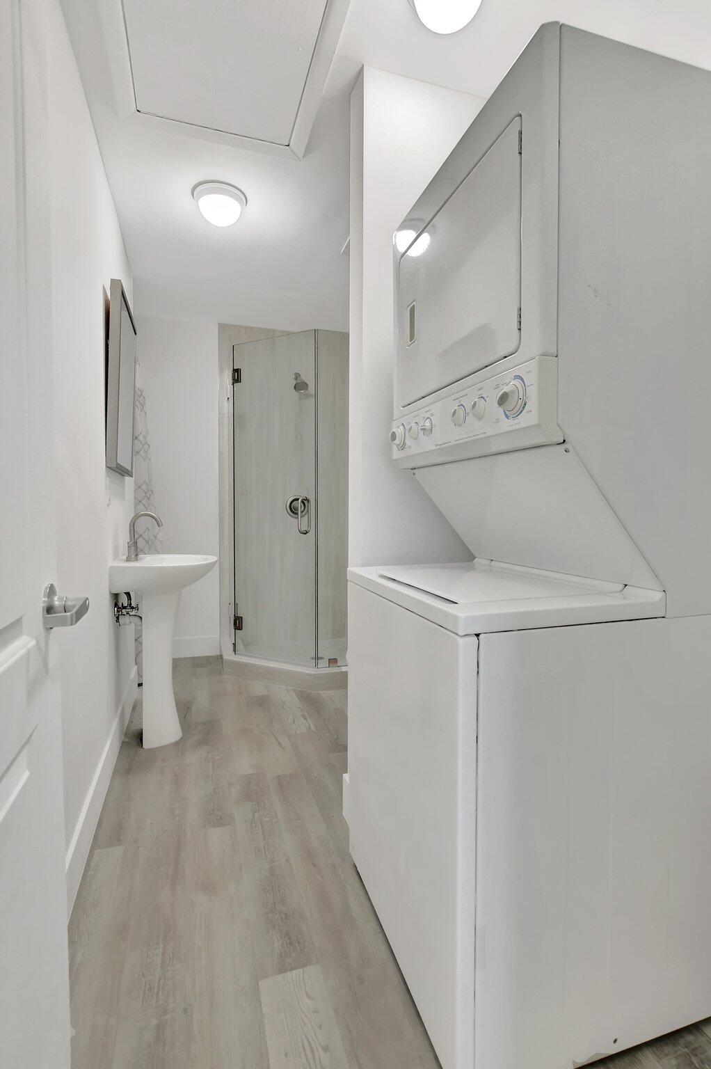 8700 Belle Aire Drive