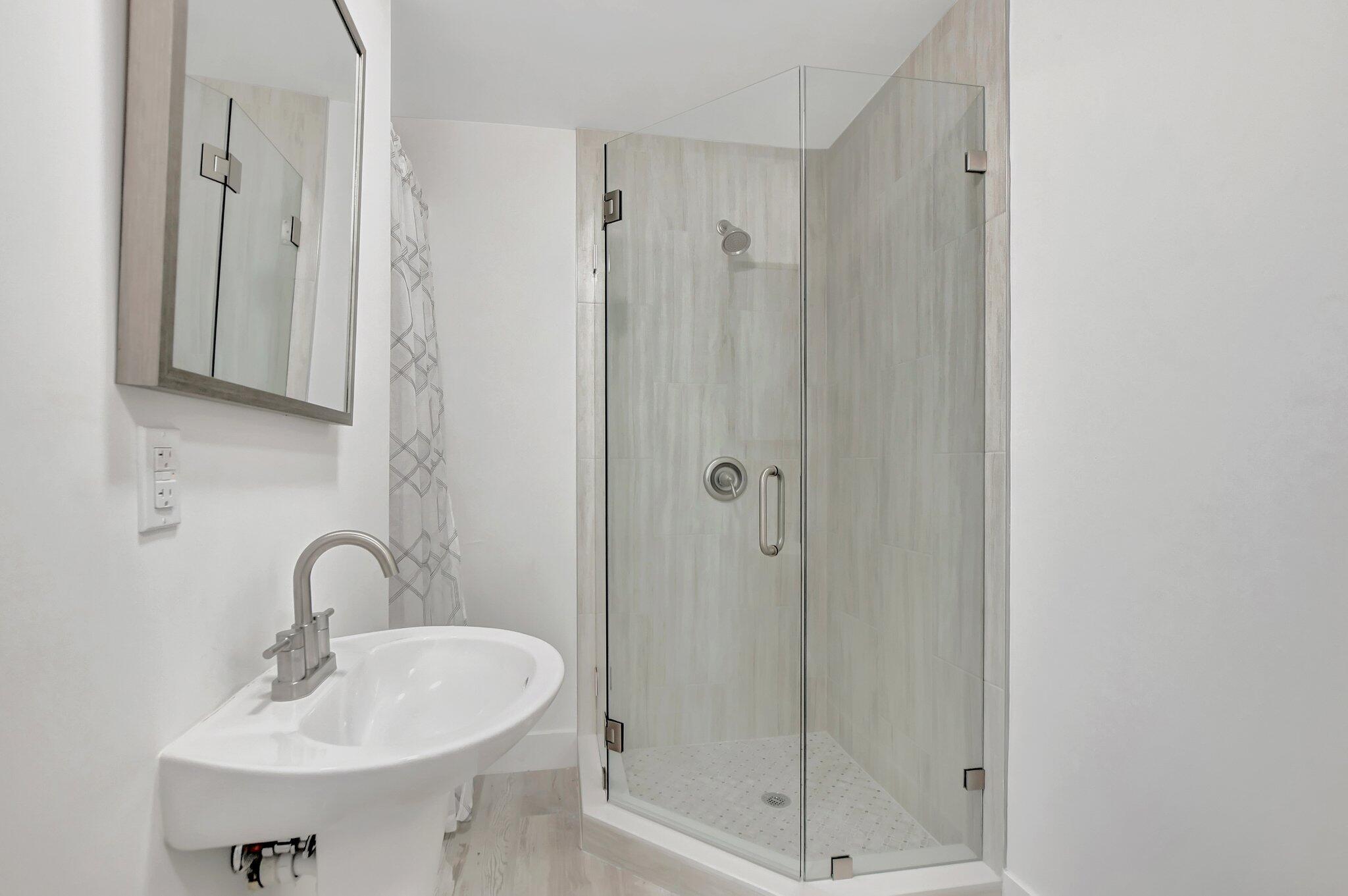 8700 Belle Aire Drive