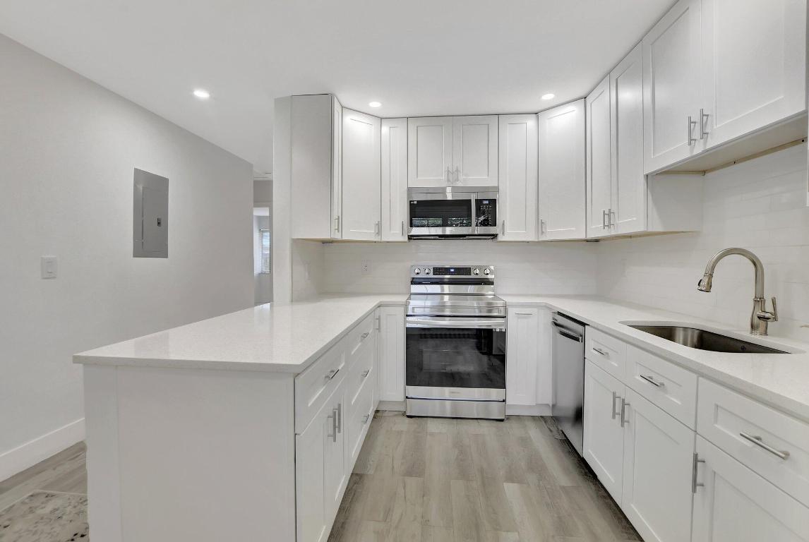 8700 Belle Aire Drive