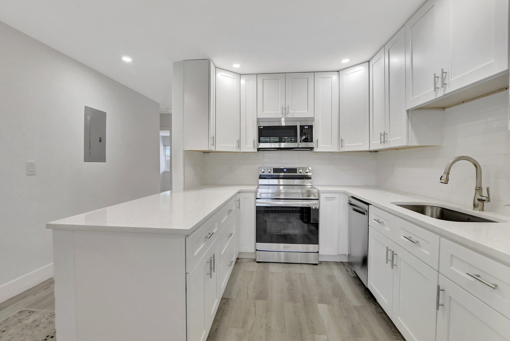 8700 Belle Aire Drive