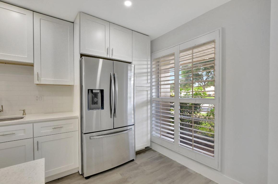 8700 Belle Aire Drive