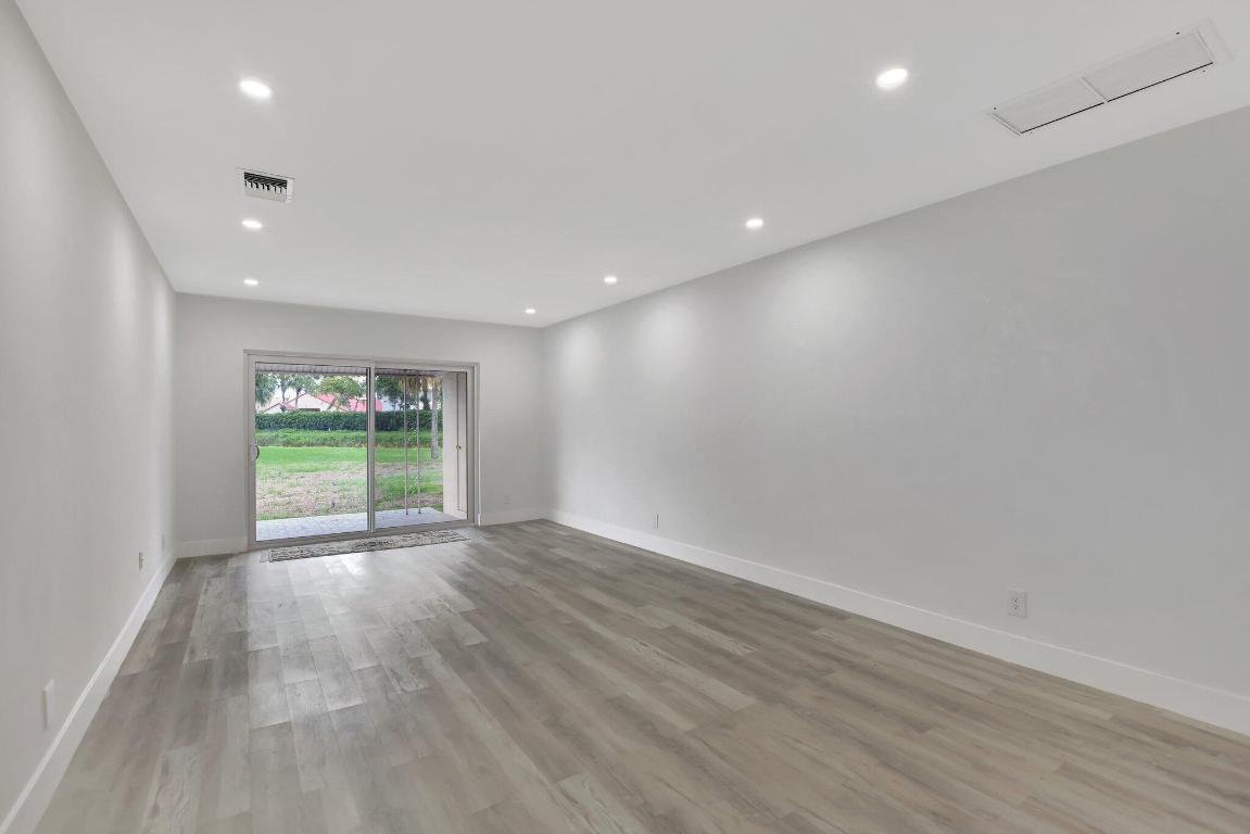 8700 Belle Aire Drive