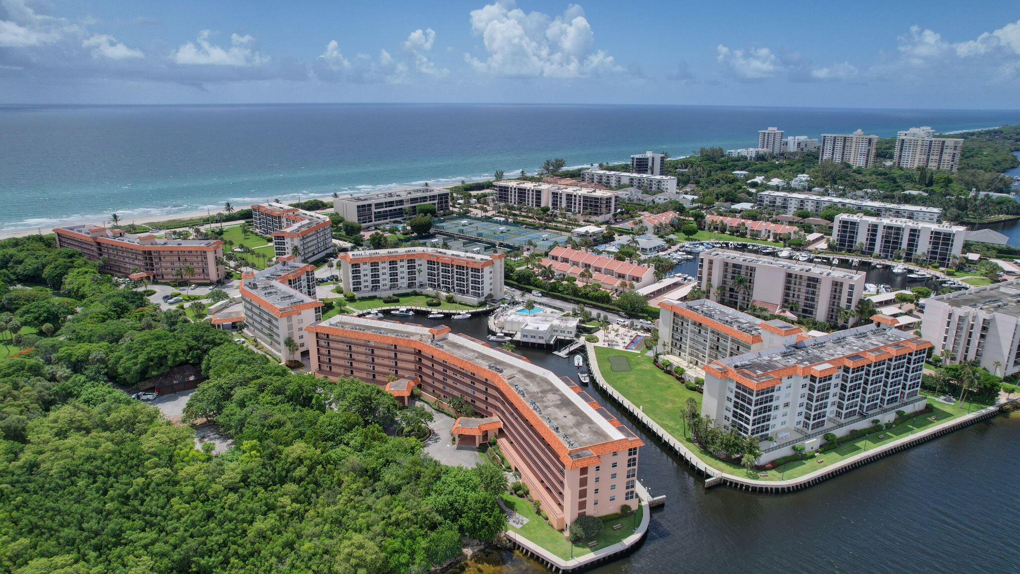 2871 N Ocean Boulevard V357