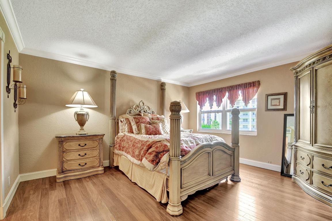 2871 N Ocean Boulevard V357