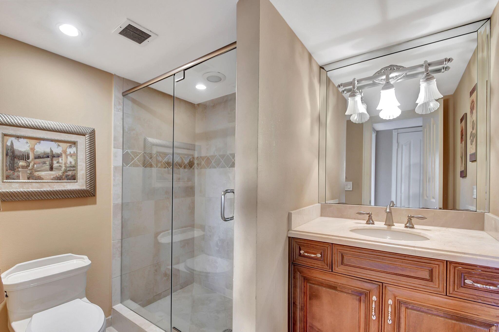 2871 N Ocean Boulevard V357