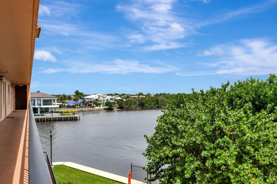 2871 N Ocean Boulevard V357