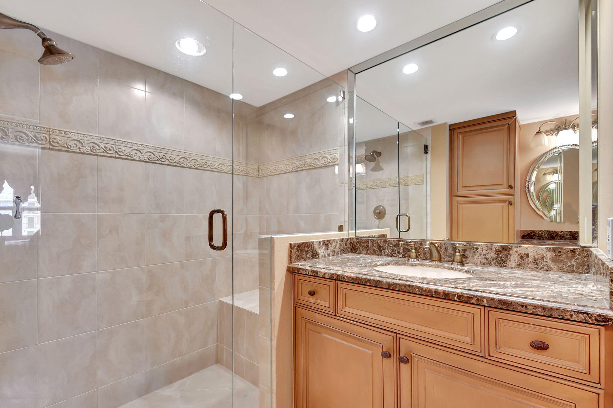 2871 N Ocean Boulevard V357