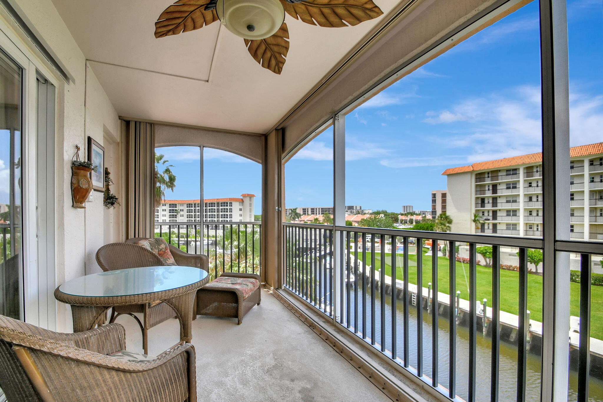 2871 N Ocean Boulevard V357