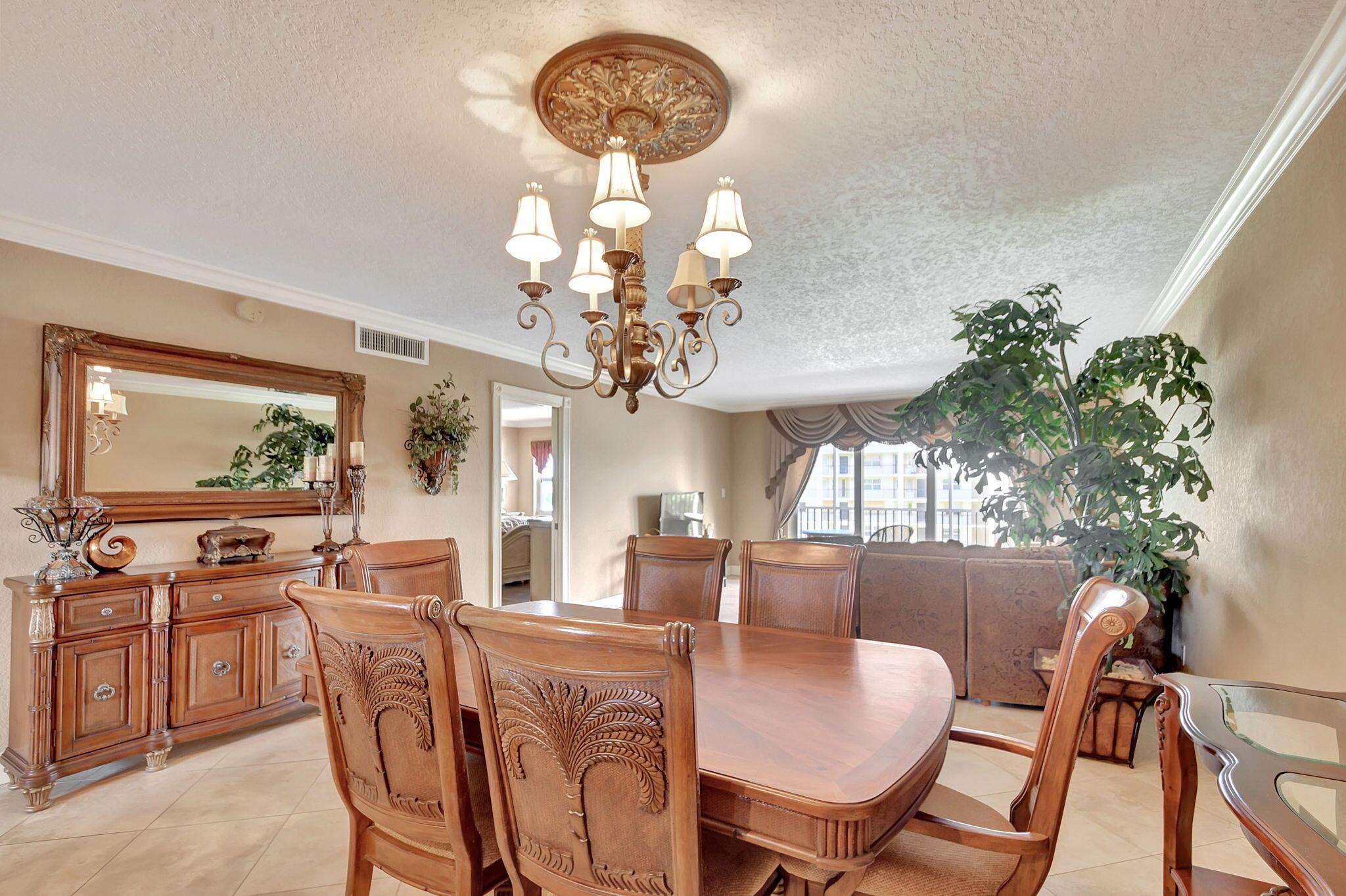 2871 N Ocean Boulevard V357