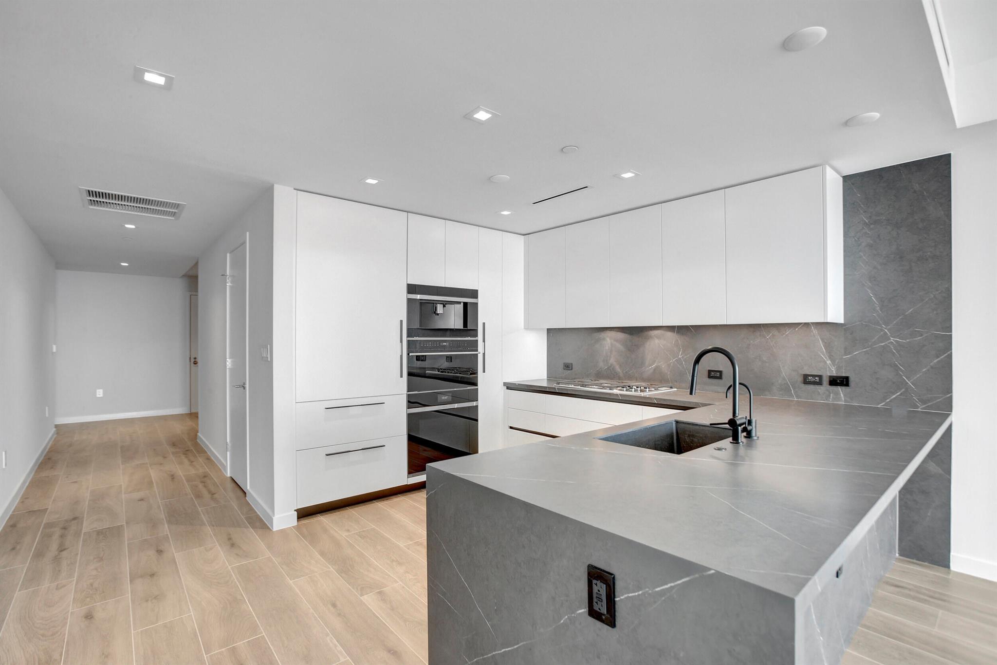 1116 N Ocean Boulevard 1804