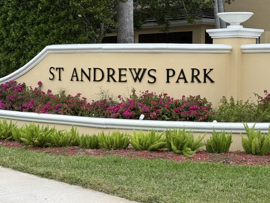 6133 NW Castlebay Lane