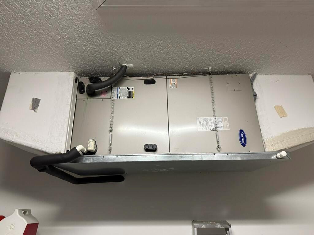 6133 NW Castlebay Lane