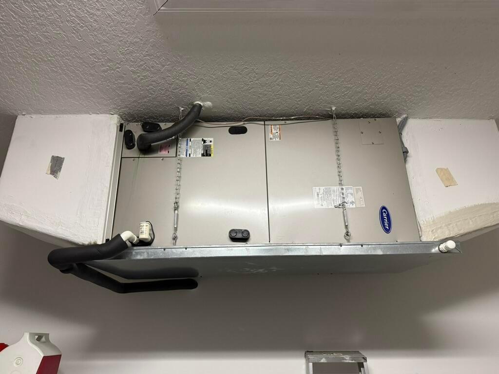 6133 NW Castlebay Lane