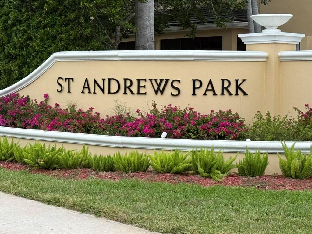 6133 NW Castlebay Lane