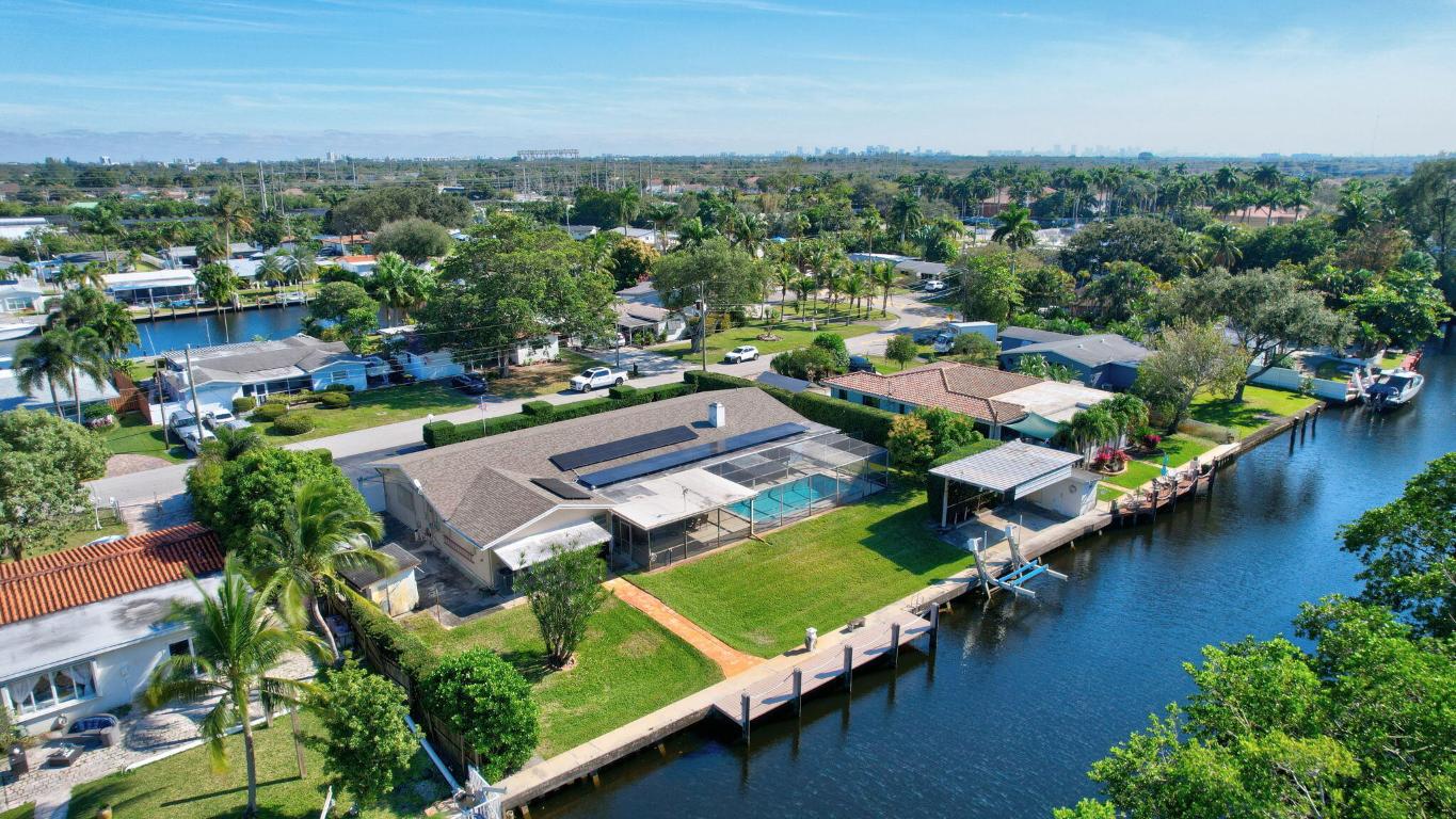 4633 SW 38th Terrace