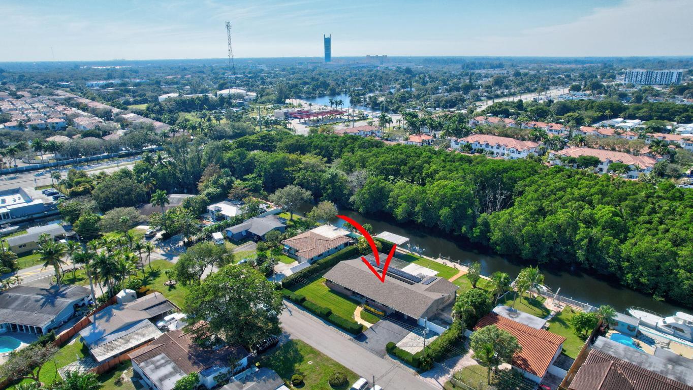 4633 SW 38th Terrace