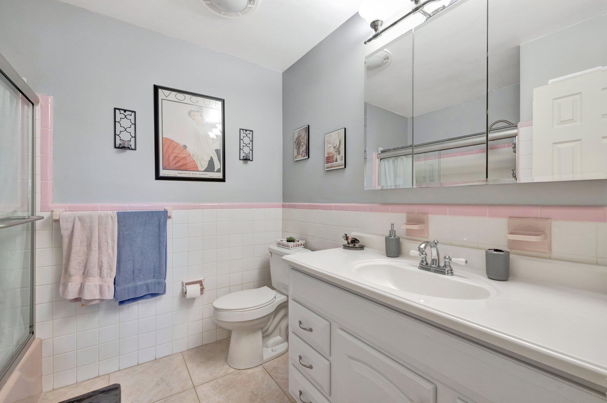 4633 SW 38th Terrace