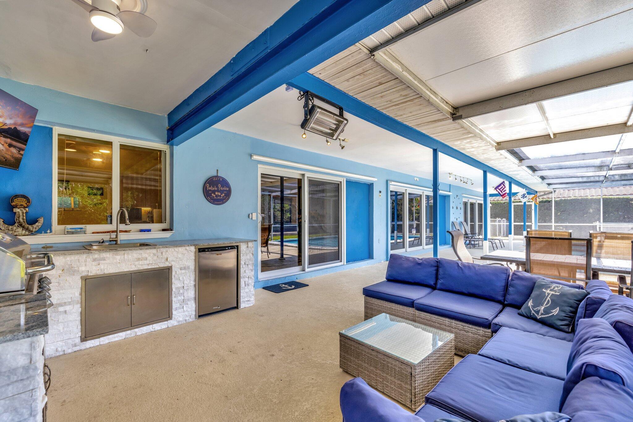 4633 SW 38th Terrace