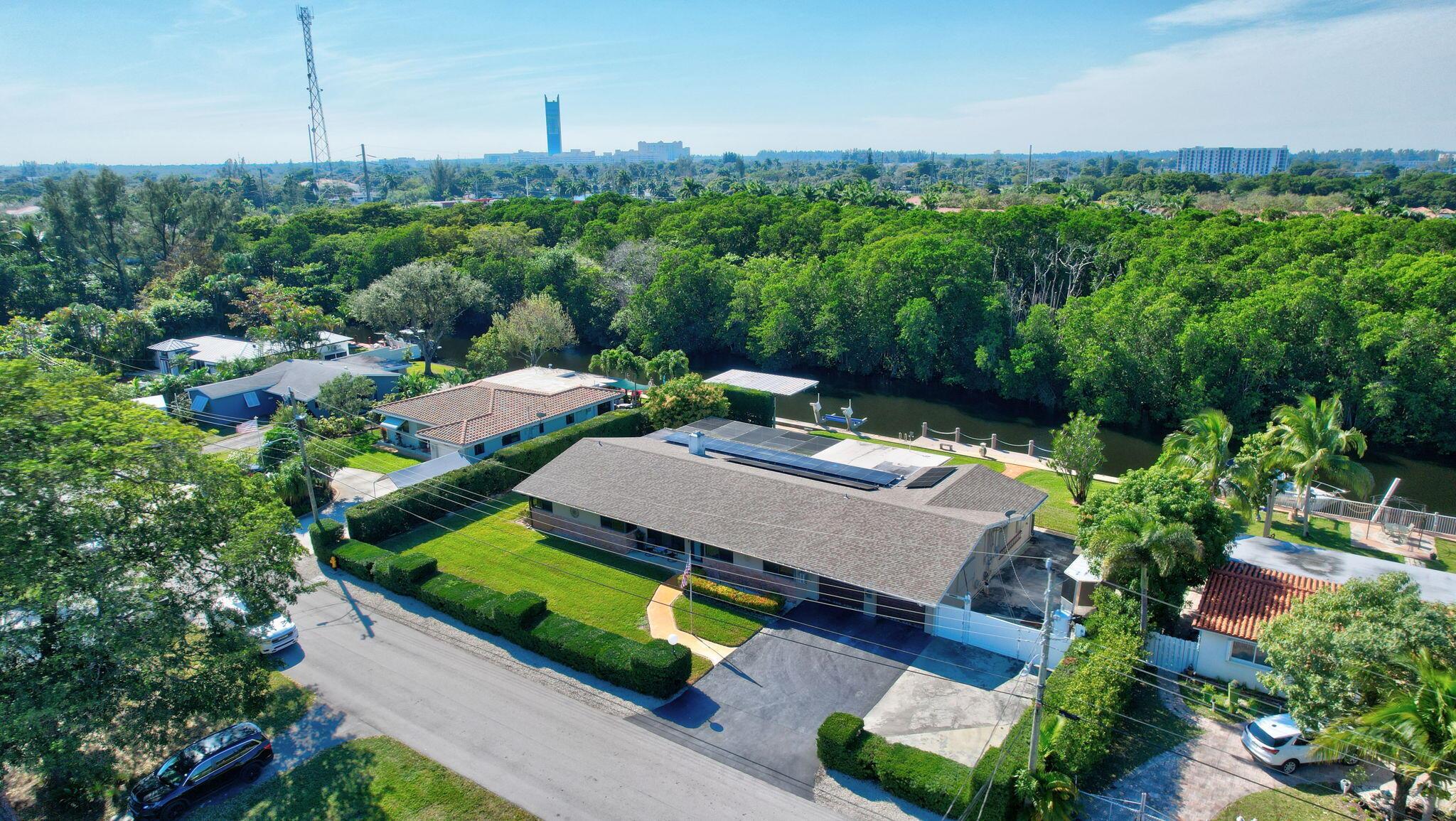 4633 SW 38th Terrace