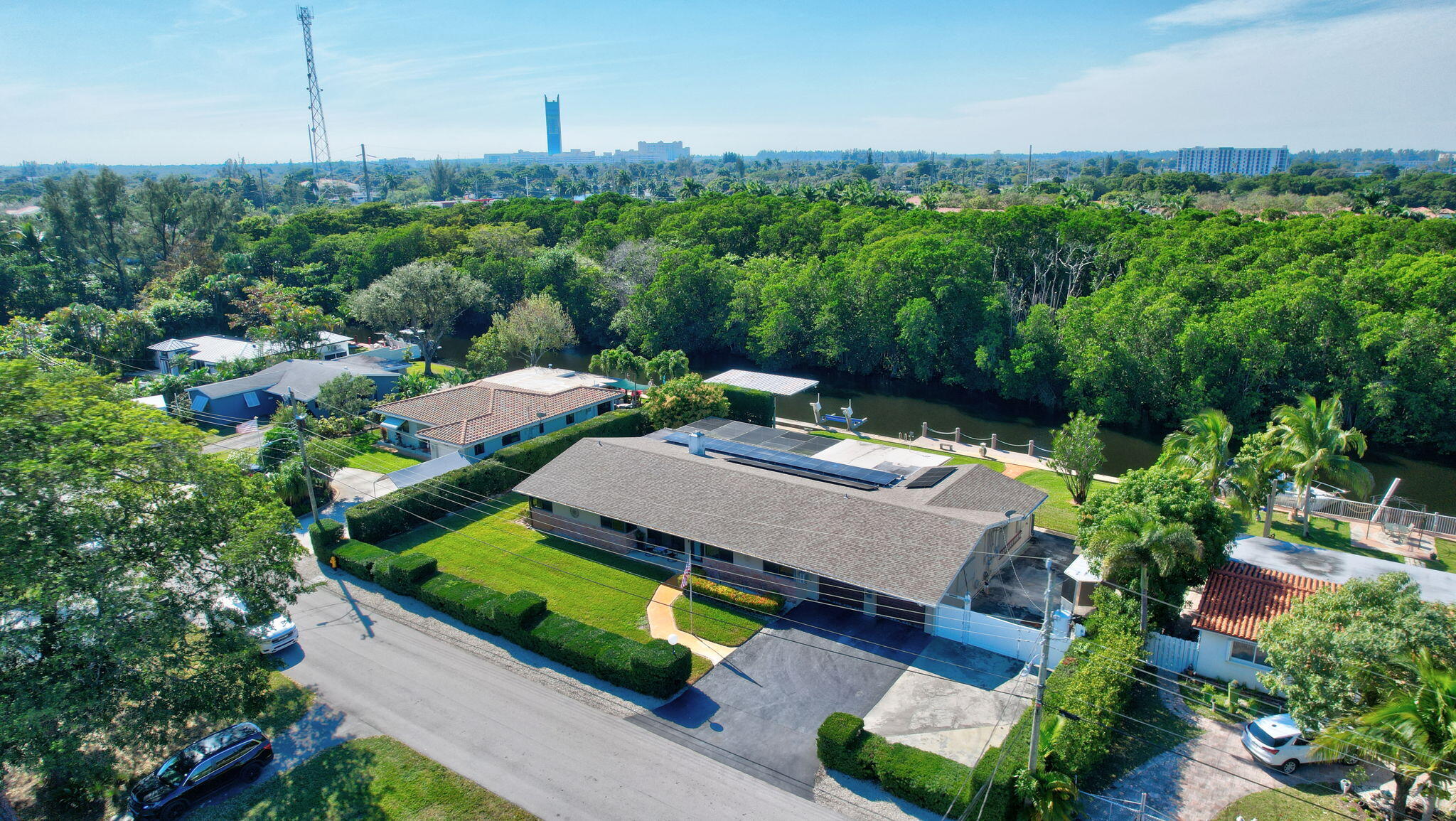 4633 SW 38th Terrace