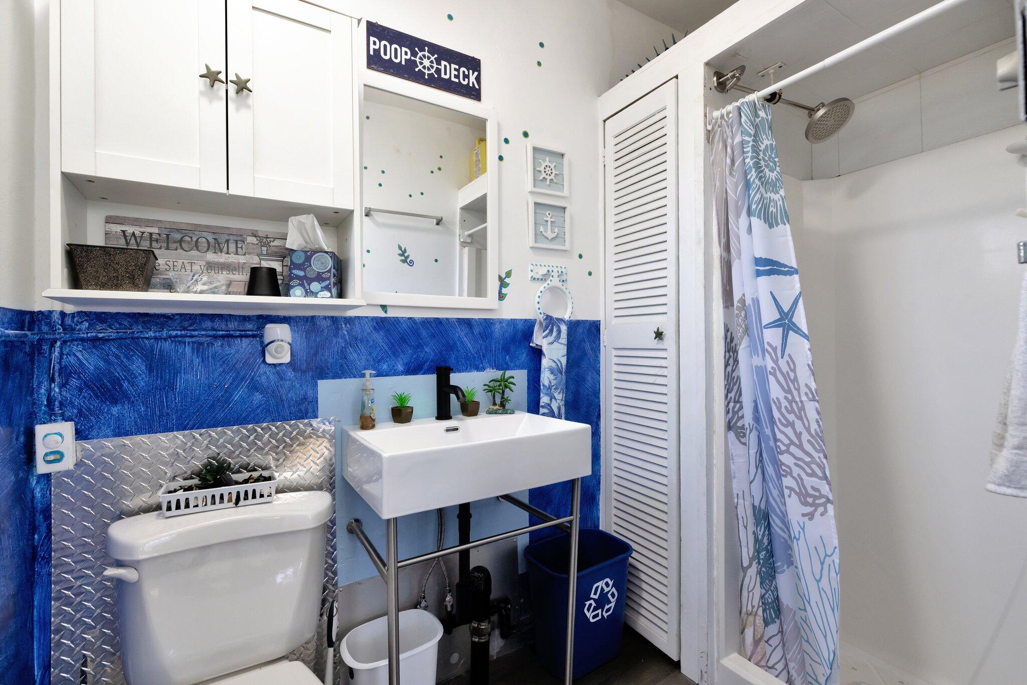 4633 SW 38th Terrace