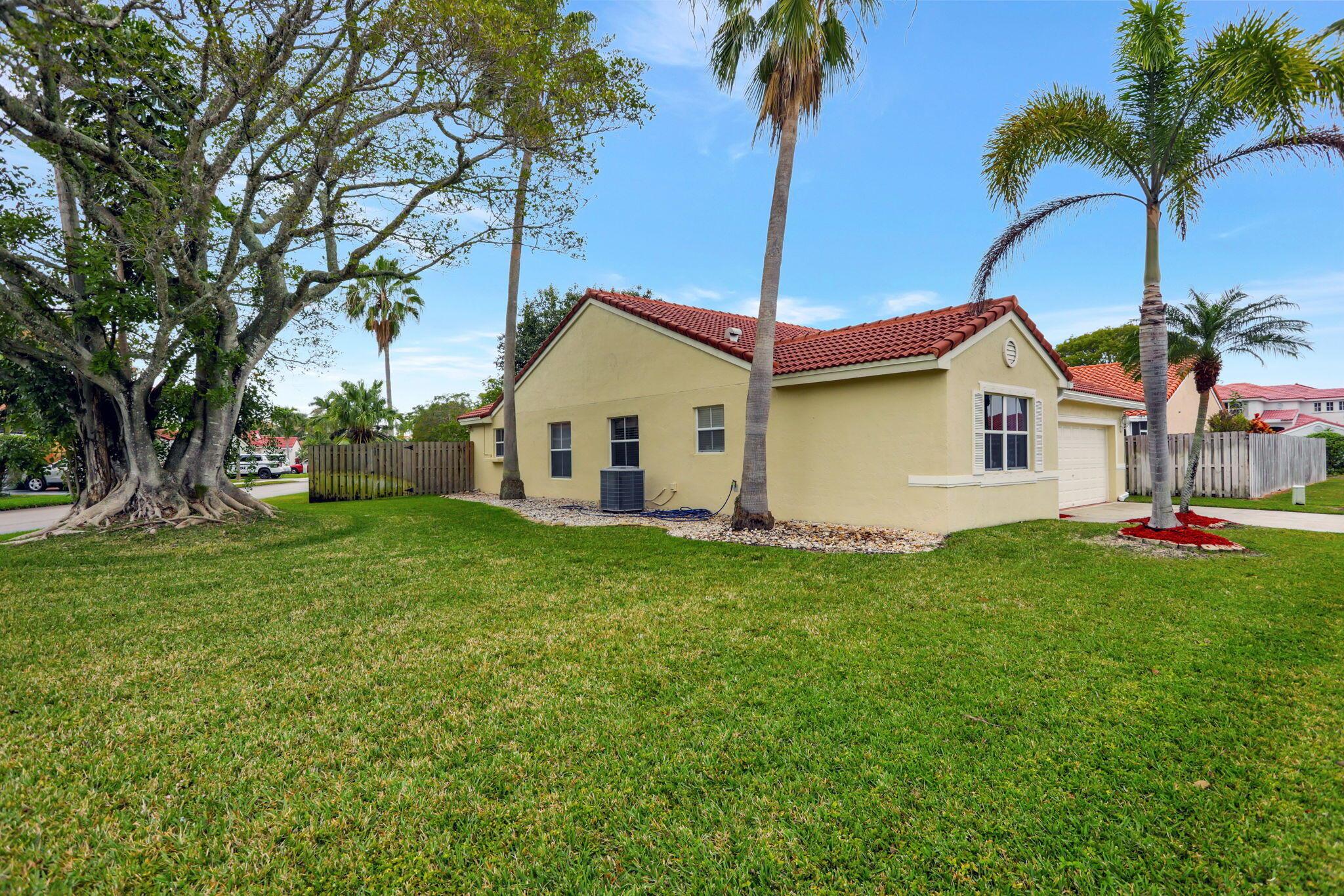 3301 El Capitan Drive